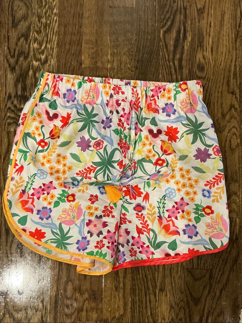 SALONI White Floral Multicolor Athletic Shorts